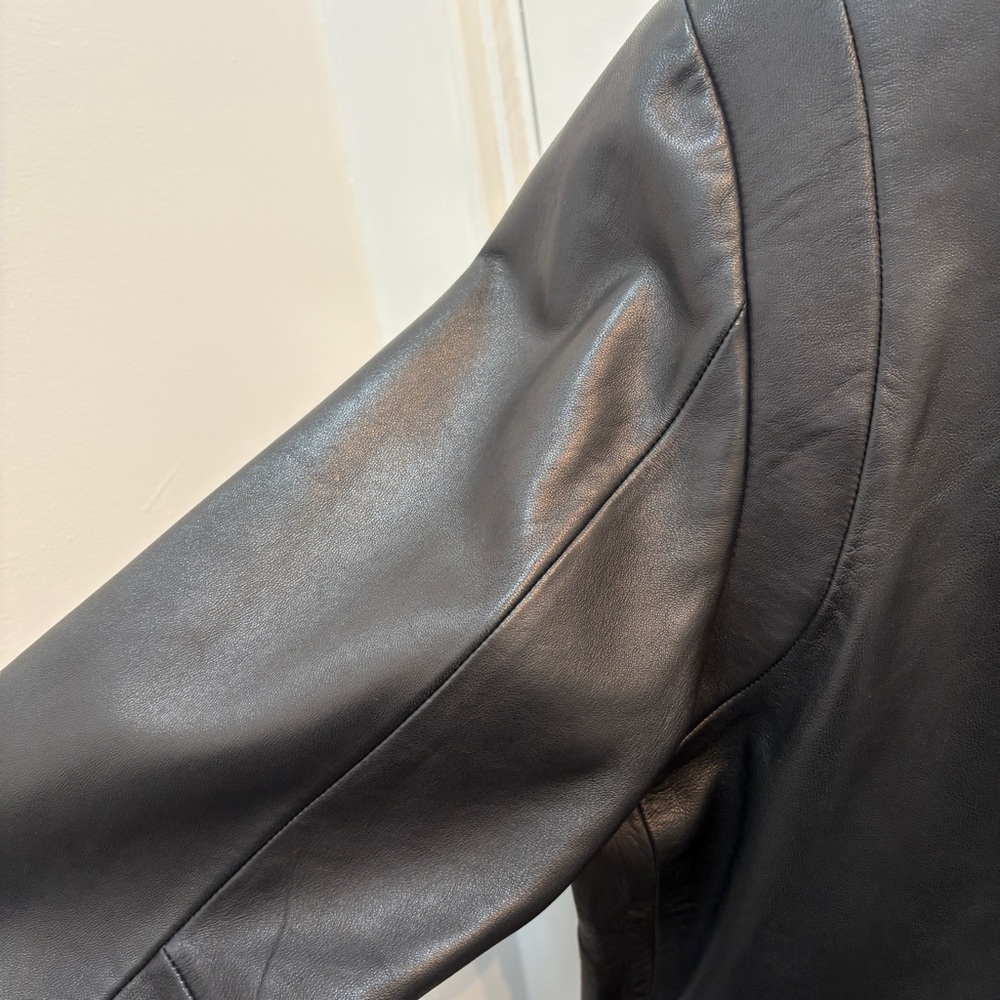 Banana Republic Black Leather Bomber Jacket - Picture 8 of 10